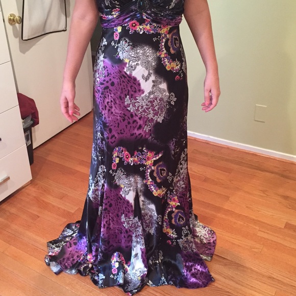 Camille Le Ve dress - Picture 2 of 4