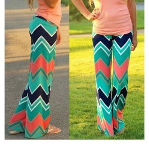 ✨ Reduced ✨Chevron Rosegal Pants 👖