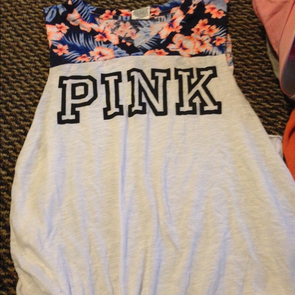 pink tank top