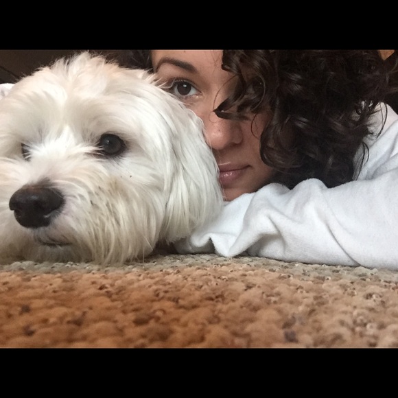 Meet your seller 💕👋🏼 - Picture 2 of 2