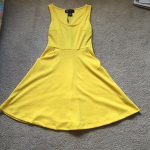 Cute Yellow Patterned Dress