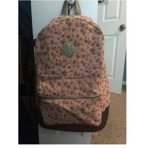 very cute backpack: FREE gift with purchase !! 😊