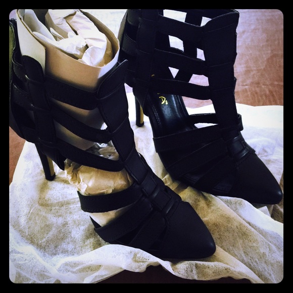 SOLD!!!Black gladiator heels