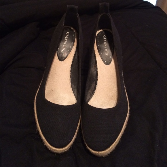 Summer wedges - Picture 1 of 2
