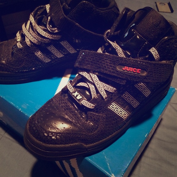Xvibe Limited Addition Juice Adidas