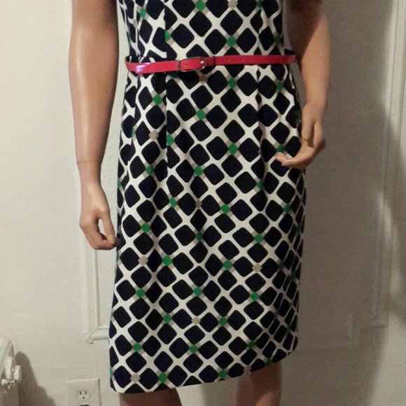 Print Dress - Picture 2 of 3