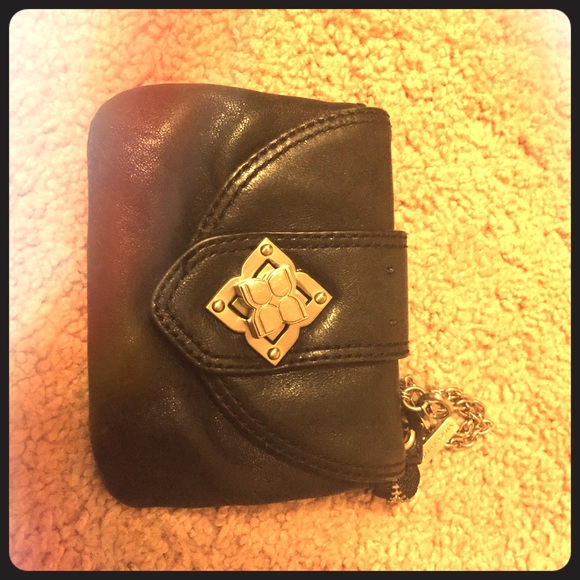 BCBG WRISTLETS