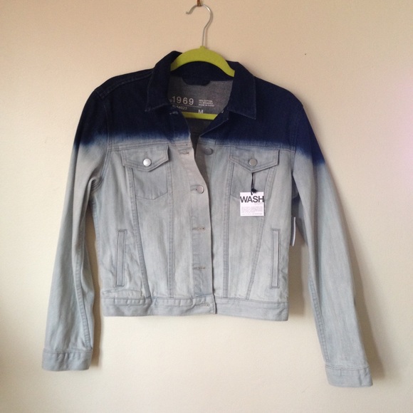 GAP Jackets & Blazers - Hombre dip dyed GAP jean jacket indigo dye Medium