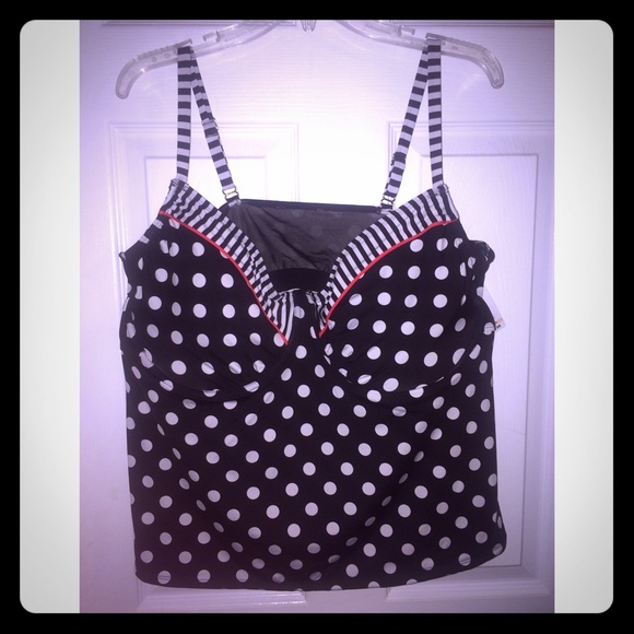 Plus size tankini top