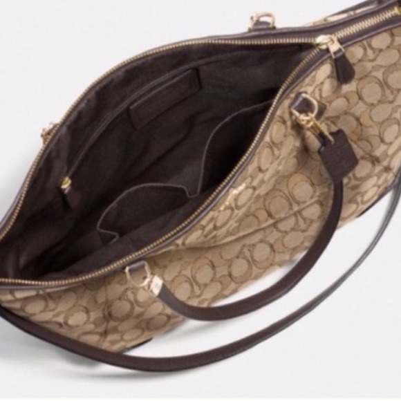 Coach carryall signature large canvass bag nwt - Picture 3 of 3