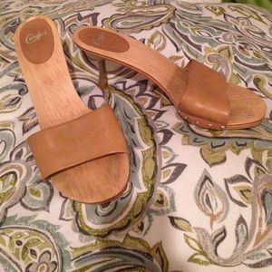 **SOLD** Candies MYSTIC Leather/Wood Slide Sandals