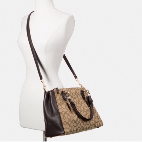 Coach bag carryall signature canvass nwt - Picture 2 of 3