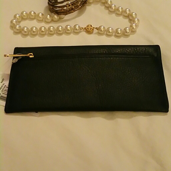 Michael Kors austin navy wallet - Picture 2 of 4