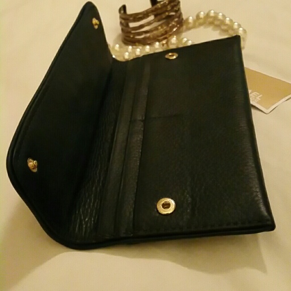 Michael Kors austin navy wallet - Picture 3 of 4