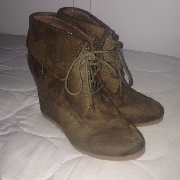 high heels