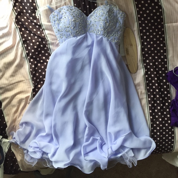 Lavender Empire sweetheart homecoming dress - Picture 1 of 3