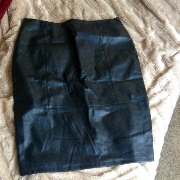 ASOS Black Faux Leather mindi Skirt