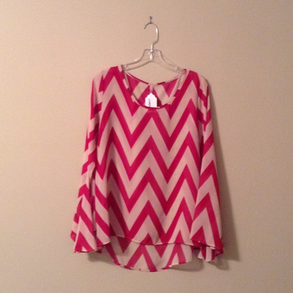 Chevron high low long sleeve blouse