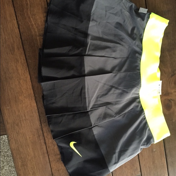 Nike work out skort