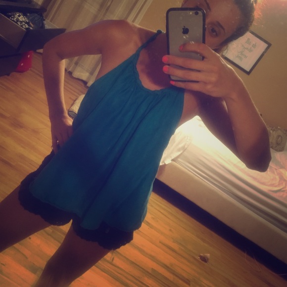 Open back GUESS teaL shirt XS - Picture 1 of 2