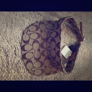 Coach visor size small