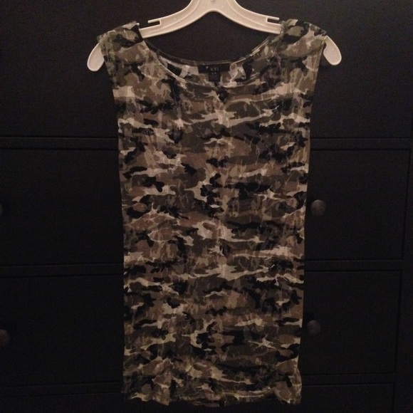 Cameo Tank Top