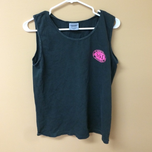 Black and pink tanktop