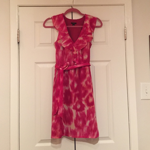 EUC Ann Taylor Sz 0P Pink Dress