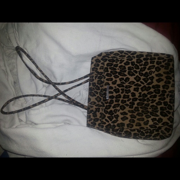 Nine west - Picture 1 of 1