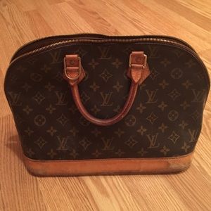 Louis Vuitton Alma