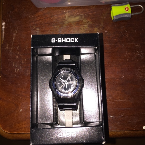 Black and silver  Baby G Shock watch - Picture 2 of 2
