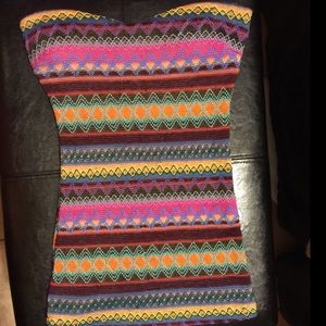 Tribal strapless top