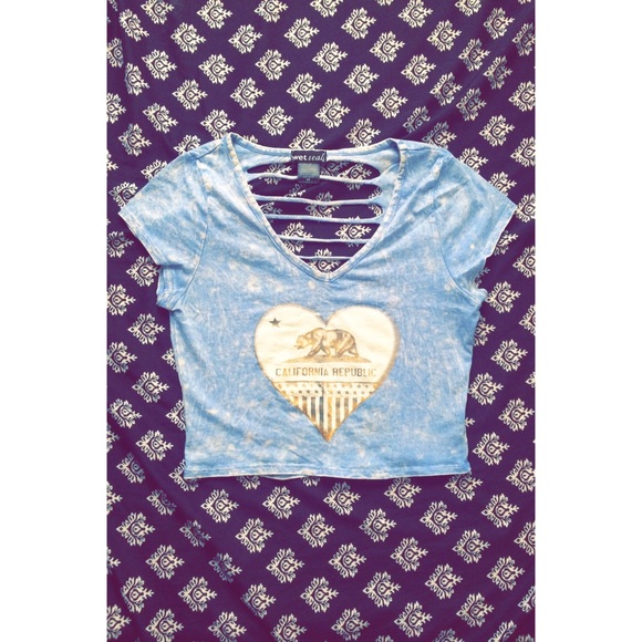 Wet Seal California Republic crop top