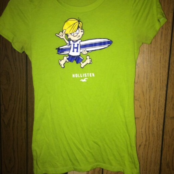 Hollister shirt