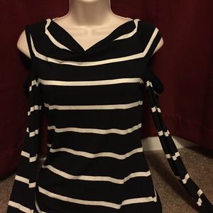 LS Black/White Striped Shirt w/ Cutout sleeves