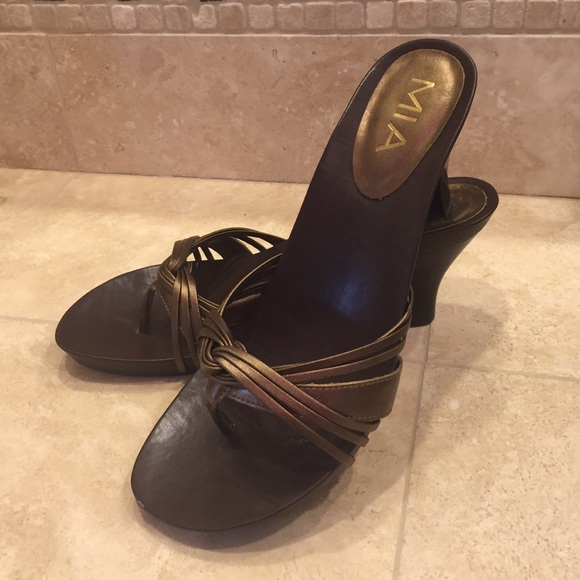 MIA Elly Bronze Metal 8.5 M