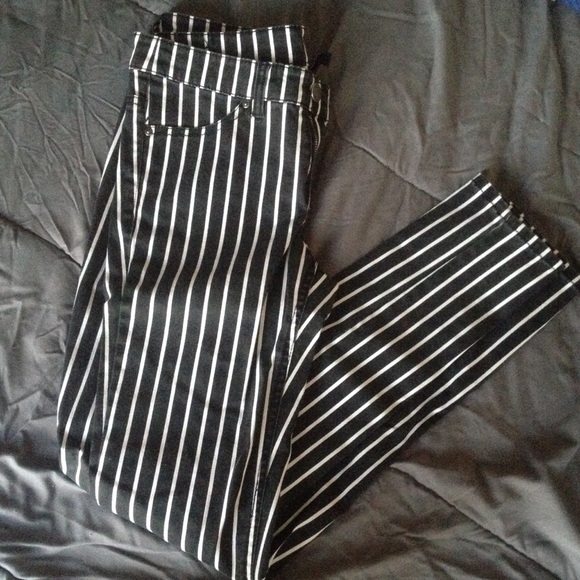 Black H&M jeans