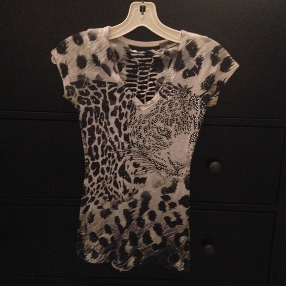 Black&White Tiger Rhinestone Shirt Ribbed Spine
