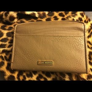 Steve Madden folding wallet