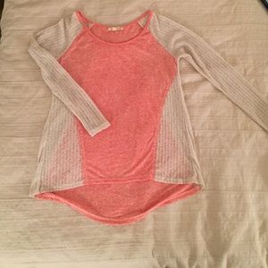 Knit long-sleeved top