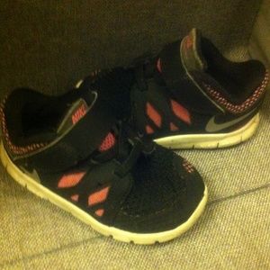 Nike free 5.0 sneakers