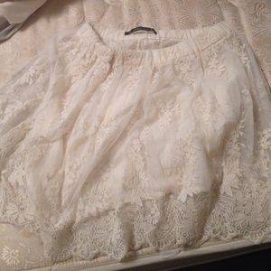 Size small flower pleated skirt