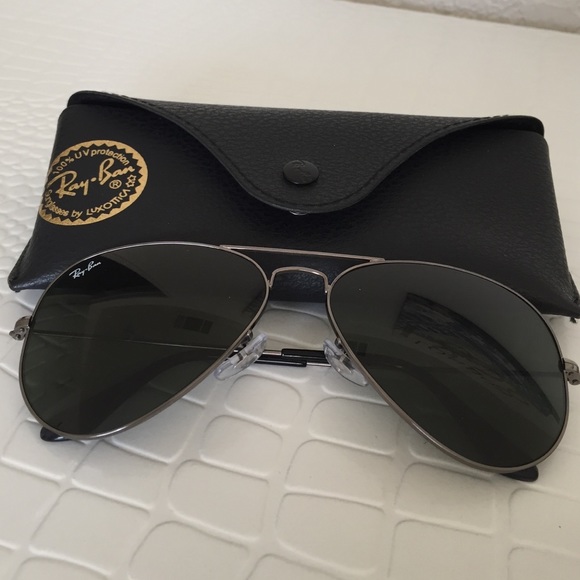 Ray-Ban unisex aviators