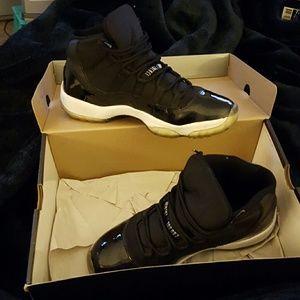 Jordans 11 retro