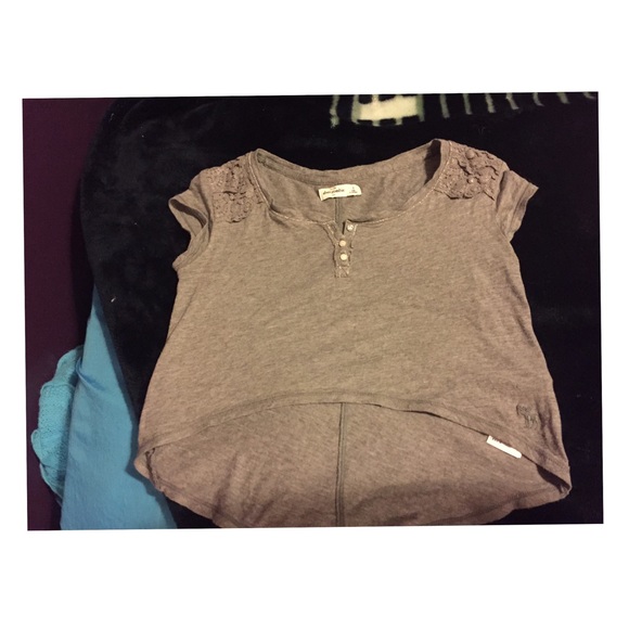 A crop top shirt