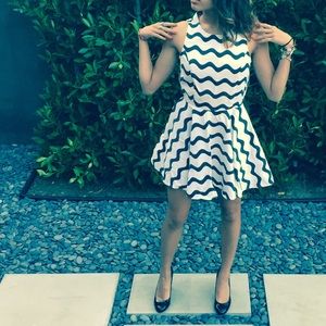 Wavey Gal Cocktail dress