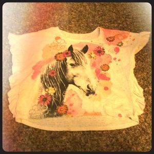 Cute horse tee shirt! Great with or without tank!