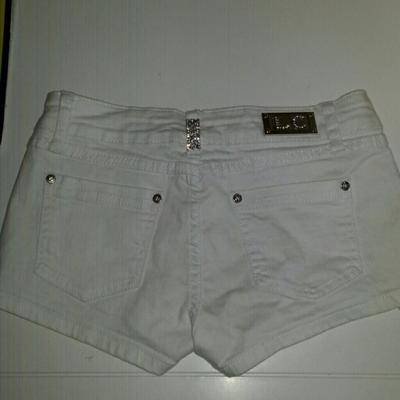 Shorts - Picture 2 of 2