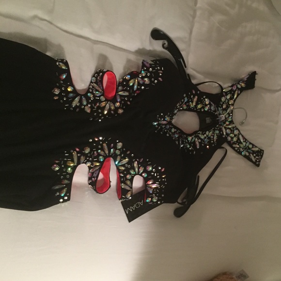 BRAND NEW Black-gemmed Prom dress - Picture 2 of 4