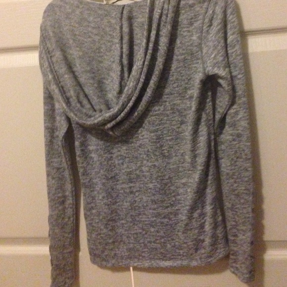 Long sleeve sweater hoodie - Picture 2 of 3